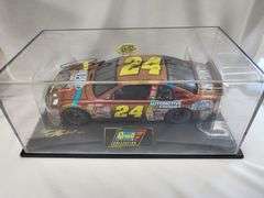 Jeff Gordon 1:24 Scale #24 Dupont Nascar 50th Anniversary Die Cast in Autographed Display Case