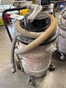 Nikro Industrial Vacuum on Wheels
