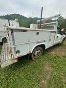 2006 Ford F-350 XL Super Duty with Utility Box VIN# 1FDSF30526ED42741