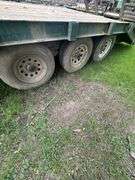 1983 18' 242 Trailer VIN# 10HHT1805100041