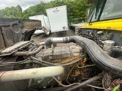 2000 Peterbilt 379 Sleeper Cab VIN# 1XP5DB9X31N553619