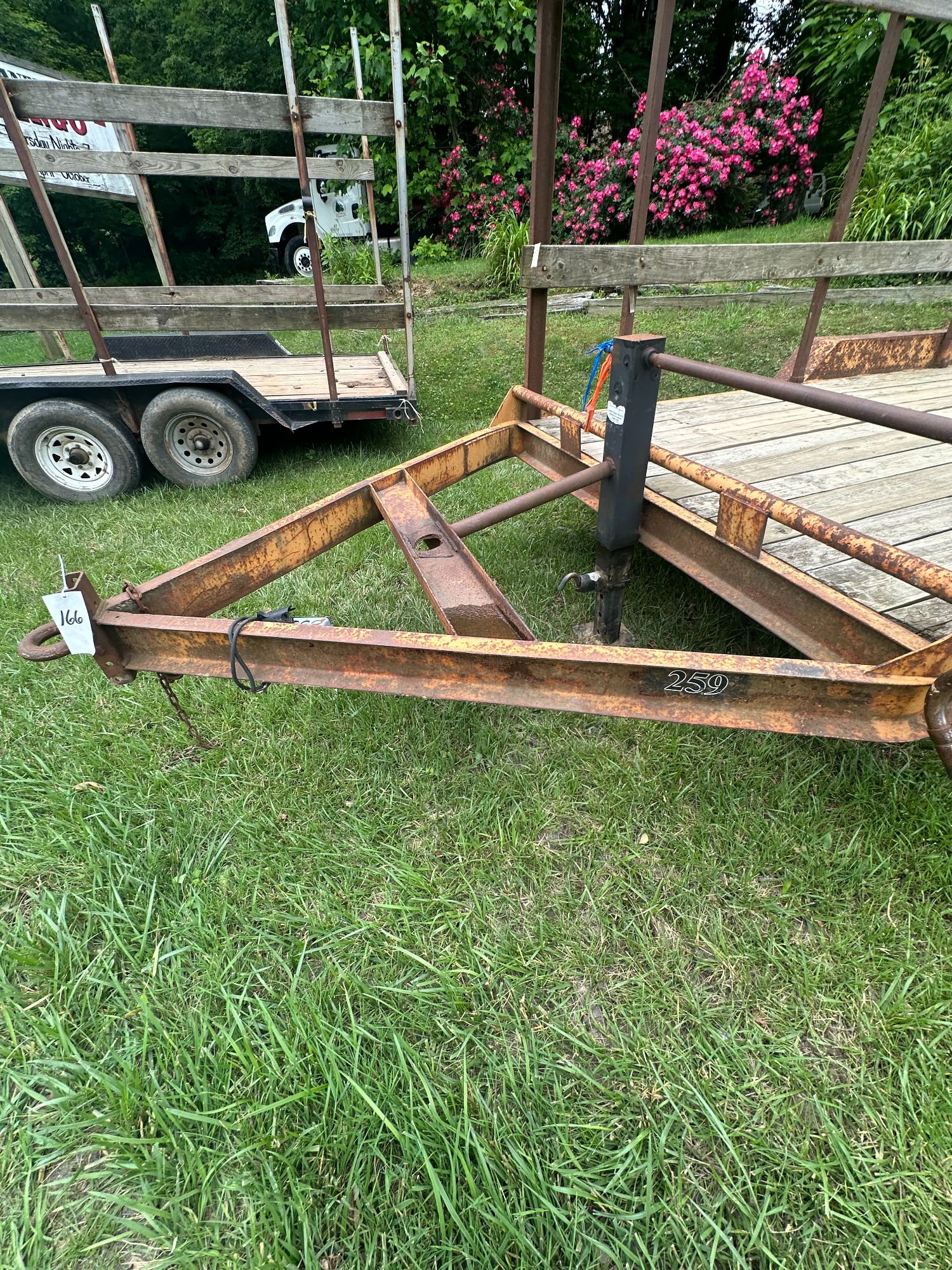 Lot image 2