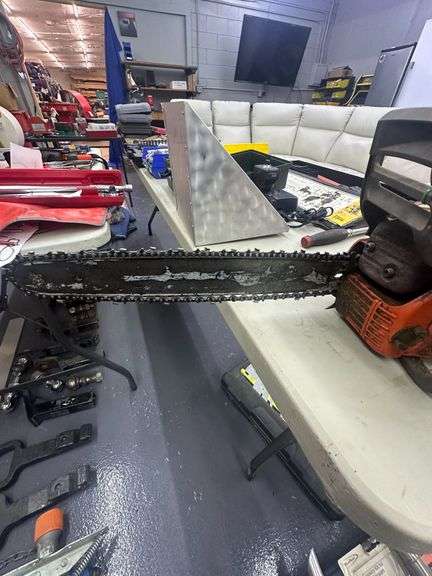 Husqvarna 340 Gas Powered Chainsaw