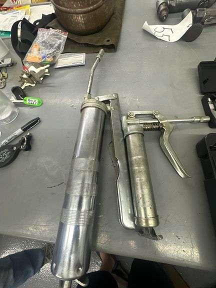 Grouping of Air Powered Grease Guns