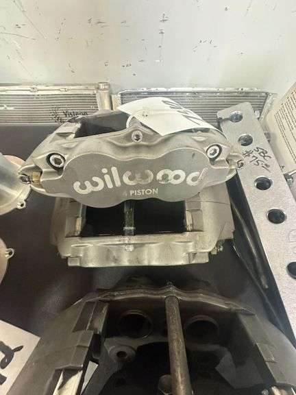 (2x)  Used Wilwood Calipers