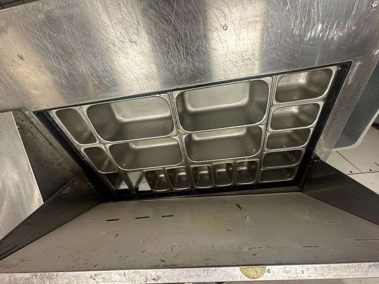 TRUE 3-Door Sandwich/Salad Refrigerator Station