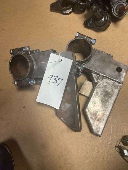 (2x)  New Rear Bolt On Lateral Arms For QC Rear End