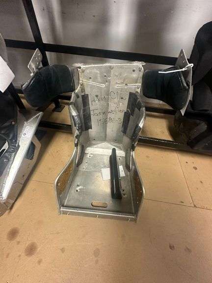 Butler 14.5" Hips Seat No Halo - Jason Leffler