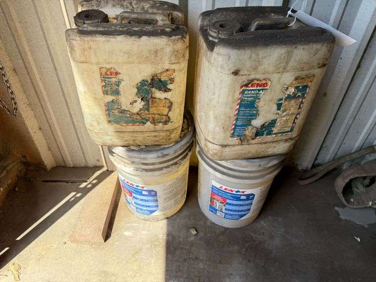 Approximately 10 Gal of Bandsaw Fluid