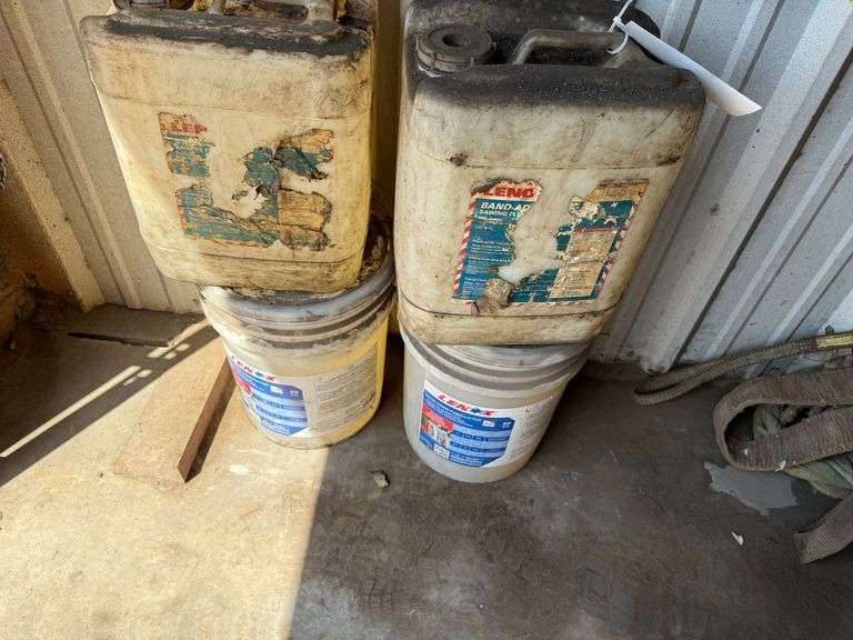 Approximately 10 Gal of Bandsaw Fluid