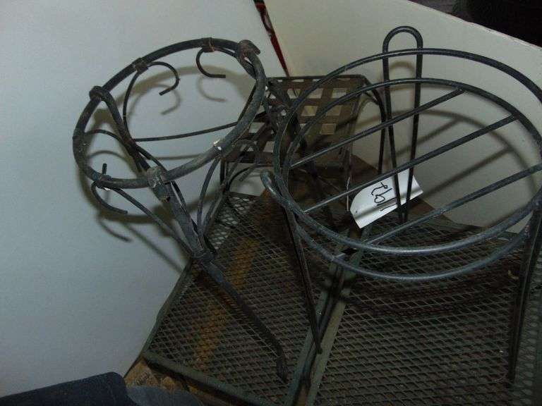 Patio Tables & Plant Stands