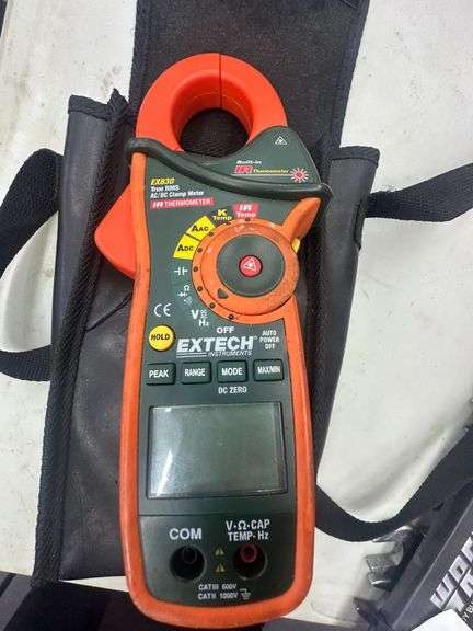 Extech Instruments AC/DC Multimeter