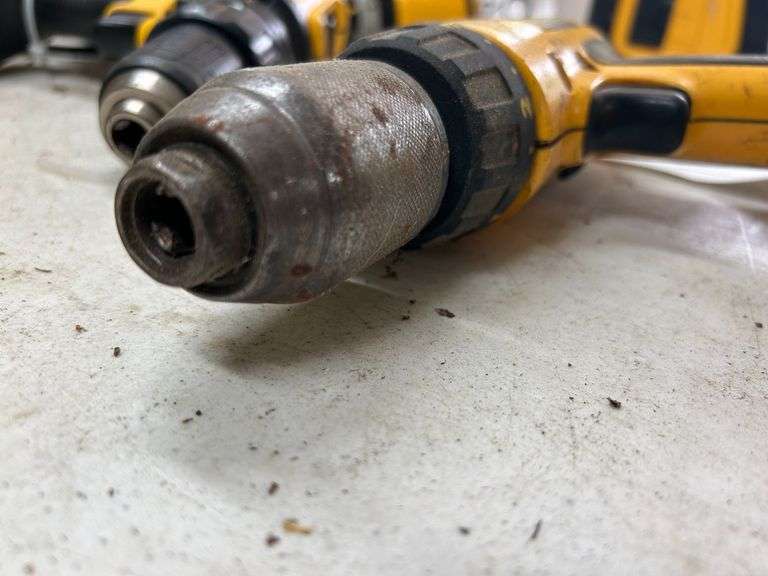 Dewalt 1/2" Cordless Drill