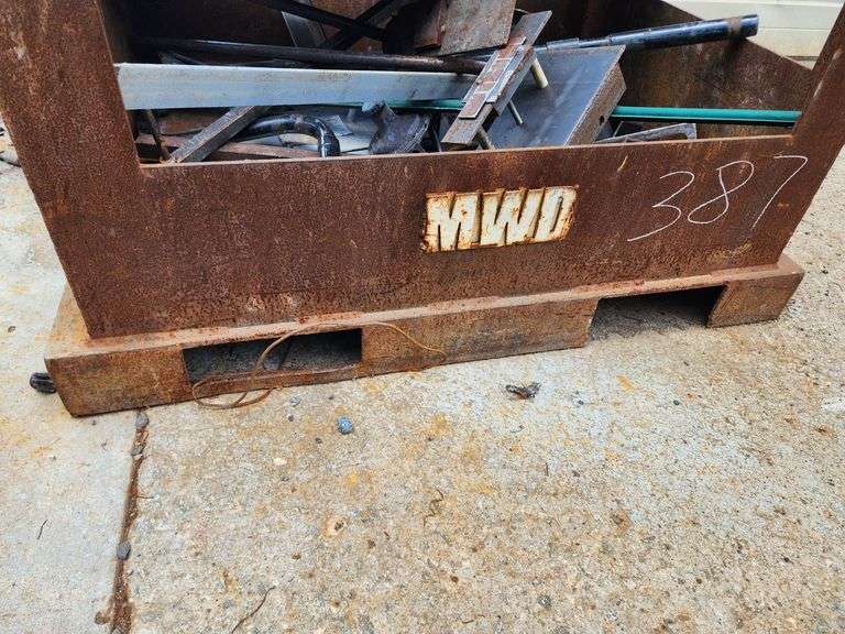 Fork Lift Carry All/Bin and Scrap Metal