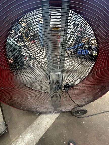 Maxx Air 50" Shop Fan