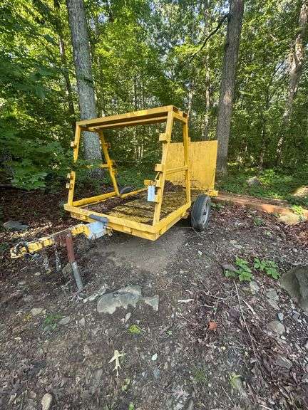 Yellow Wire Transfer Trailer w/ Hydraulic Tilting Bed
