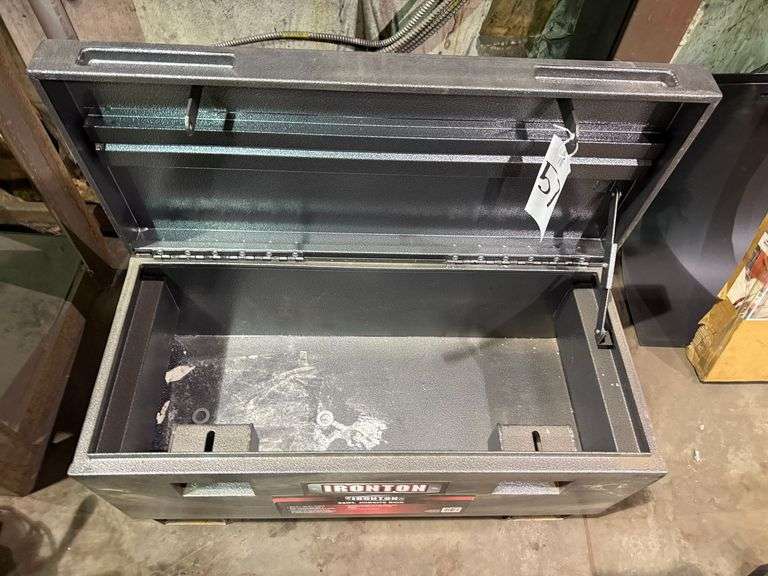 Ironton 36in Jobsite Box