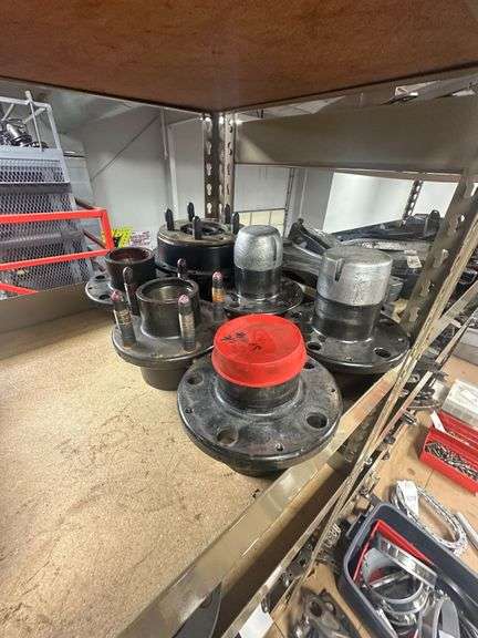 (6x)  Front Hubs