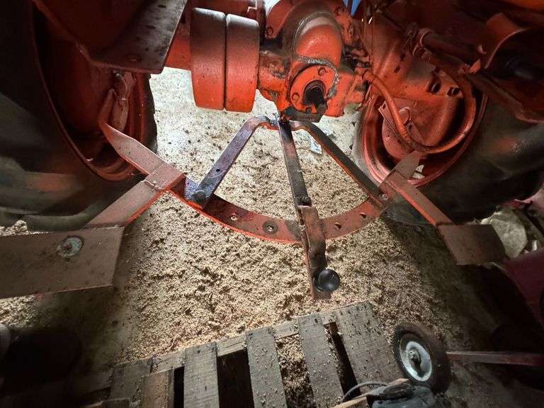 Allis-Chalmers Model G Cultivating Tractor