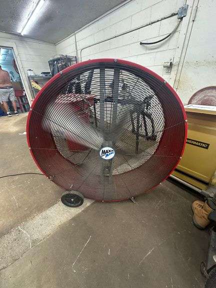 Maxx Air 50" Shop Fan