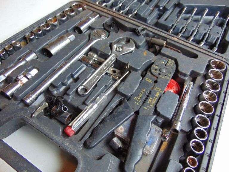 119 Pc. Tool Set Partial