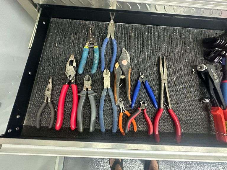 Wire Cutters & Fastener Tools, Rivet Guns & Thread Setters