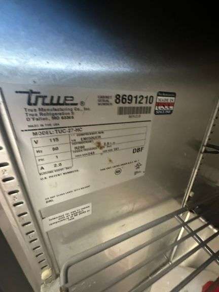 TRUE TUC-27 Commercial Undercounter Refrigerator
