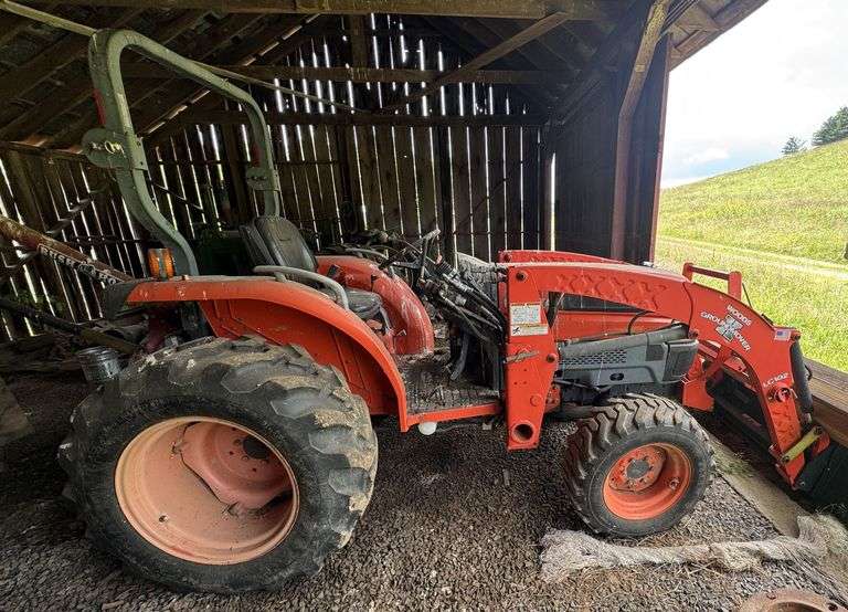 Kubota Compact Utility Tractor Model L3130 w/ Woods LC102 Groundmover X Front-end Loader