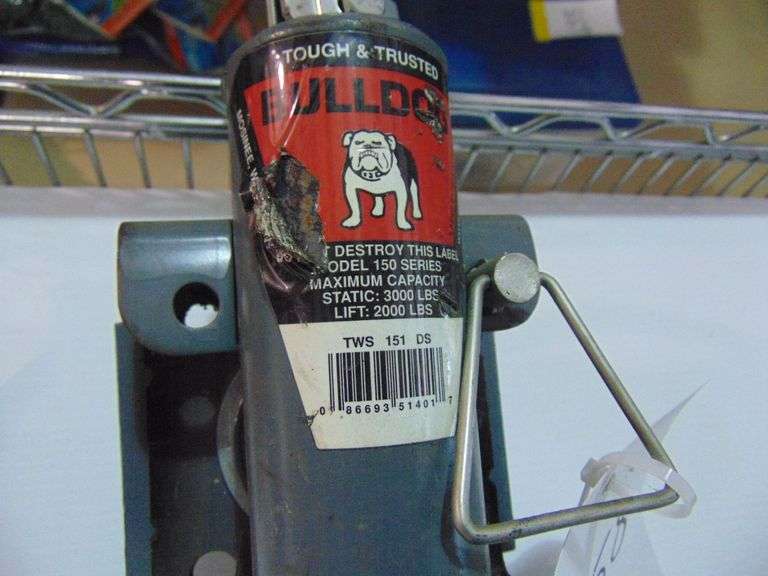 (2) Bull Dog Torque Jacks