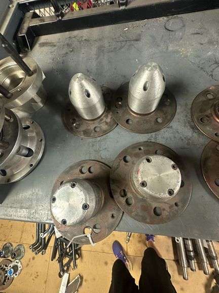 (4x)  Steel Drive Plates w/ Caps