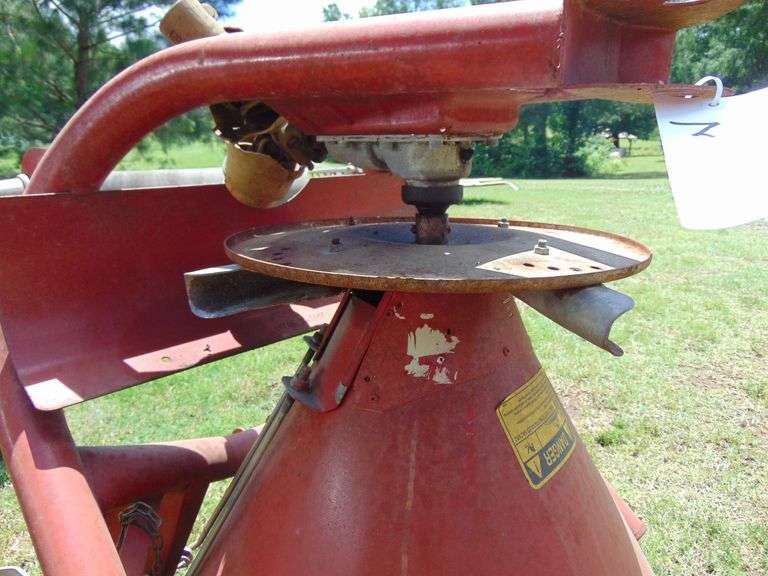 Cosmo 500 Spreader