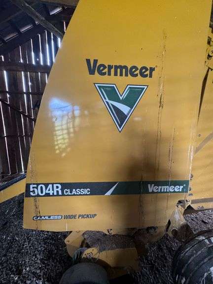 Vermeer Baler Model 504R Classic | Camless Wide Pickup | VIN# 1VRG1411XJ1002182
