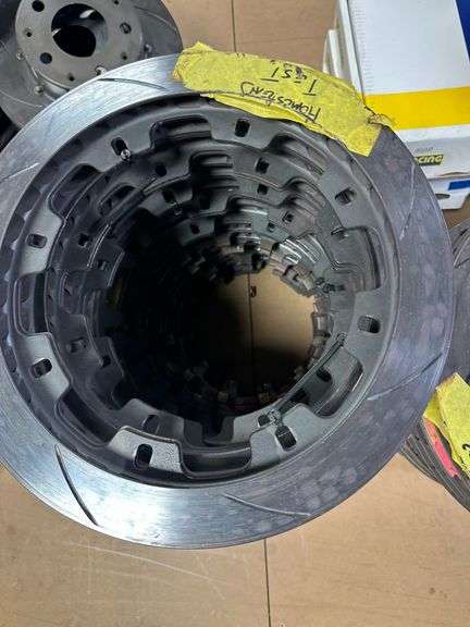 Grouping of 32+/- Used Rotors