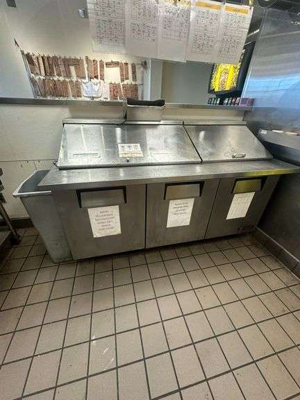 TRUE 3-Door Sandwich/Salad Refrigerator Station
