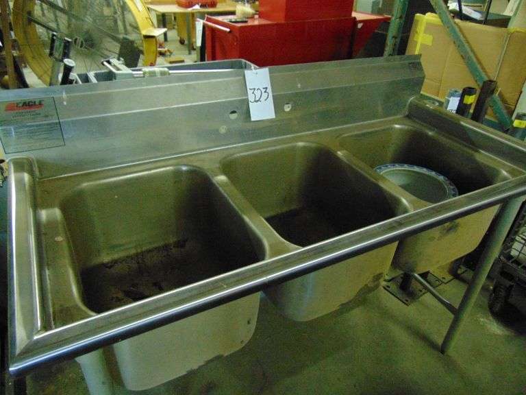 Eagle 3 Bay S/S Sink