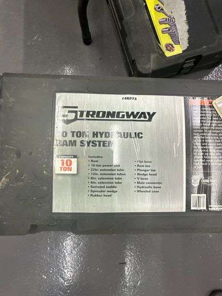 Strongway 10 Ton Hydraulic Ram System