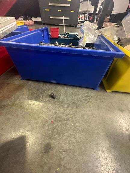 Large Tray Bolts