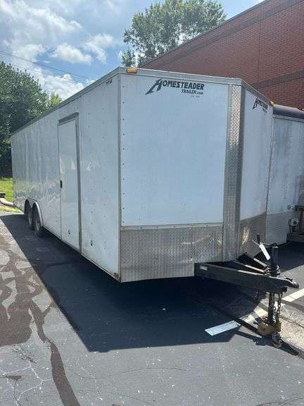 2015 24' Homesteader Enclosed Trailer, V-5HABE2426FN038415