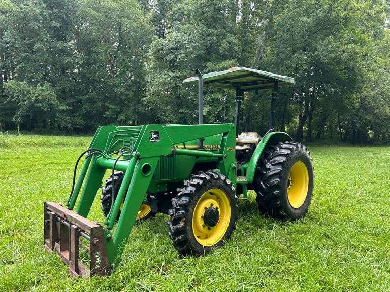 John Deere 5300 With 540 Loader