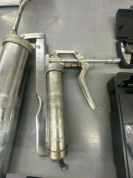 Grouping of Air Powered Grease Guns