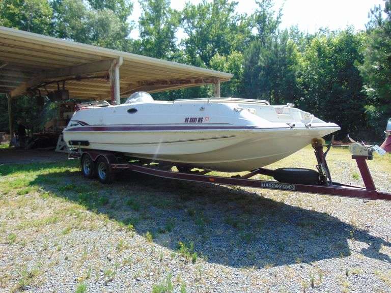 1998 Godfrey Hurricane 248 Fun Deck, 24', Model FD24810