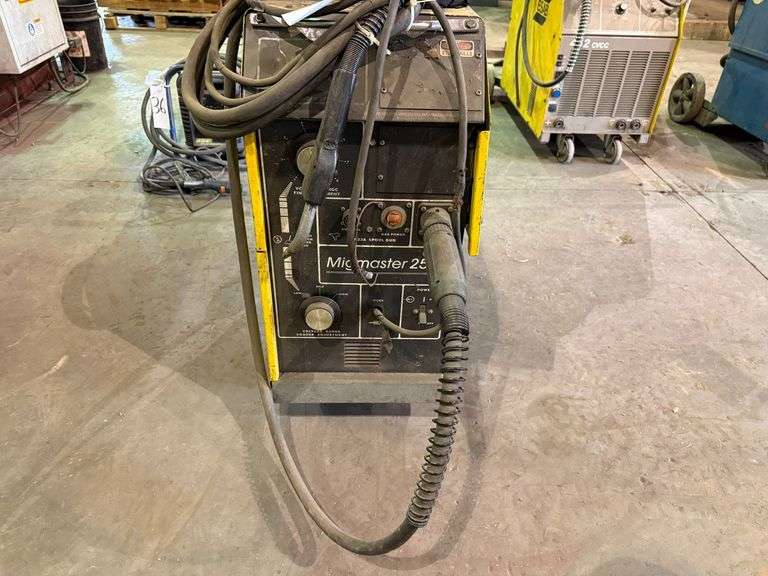 ESAB Migmaster 250 Mig Wire Welder