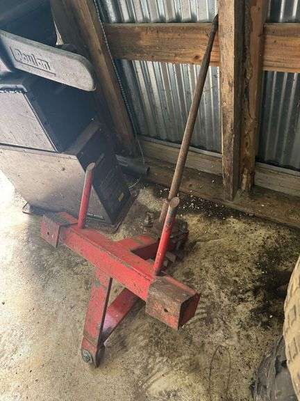 Tractor Bale Spear |  3-Point Hitch | Red