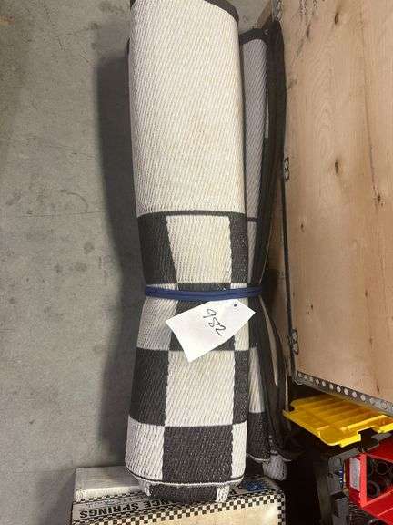 Checkered Pit Mat |  Outdoor