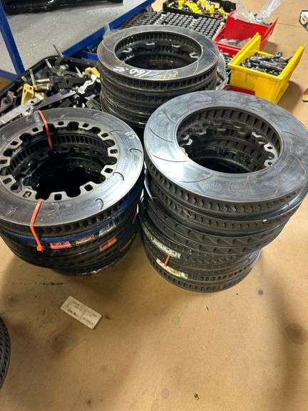 Grouping of 34+/- Misc Rotors