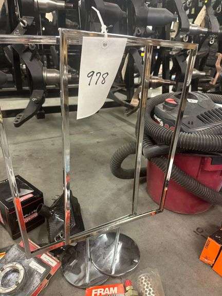 (2x) Display Stands