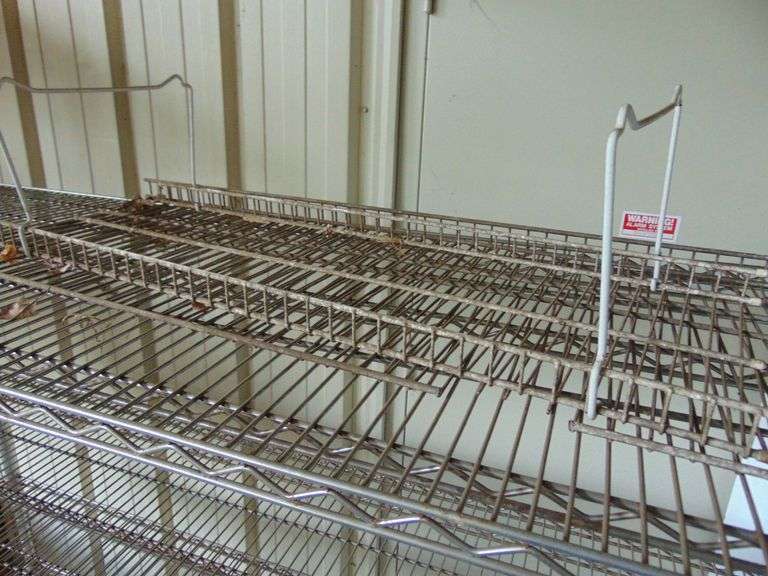 Metro Shelf