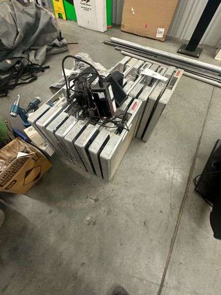 Intercomp Scales (8 Pads Total)