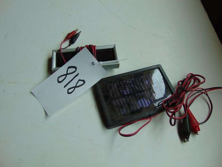 Solar Charger 6 & 12 Volts