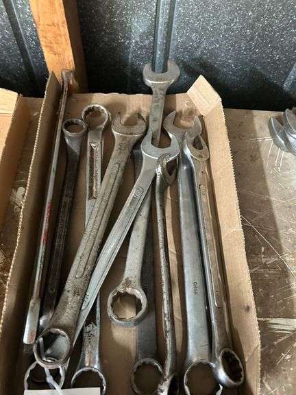 Tray of Assorted Wrenches